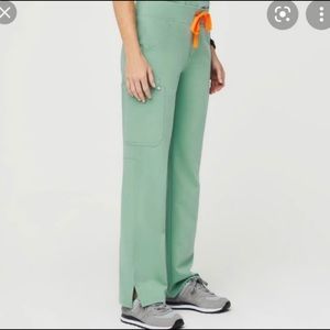 Figs Kade Cargo Pants- Jade
